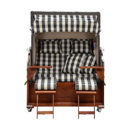 Strandkorb kariert Vorderansicht ausgezogene Beinstützen.