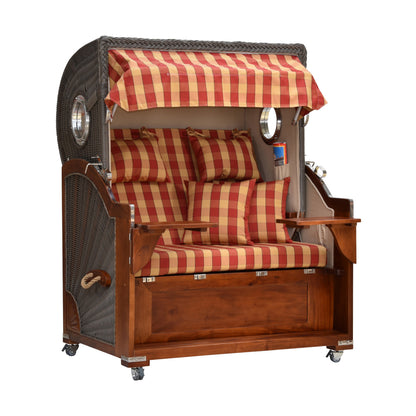 Strandkorb kariert leicht seitliche Ansicht nach innen geklappte Tische.